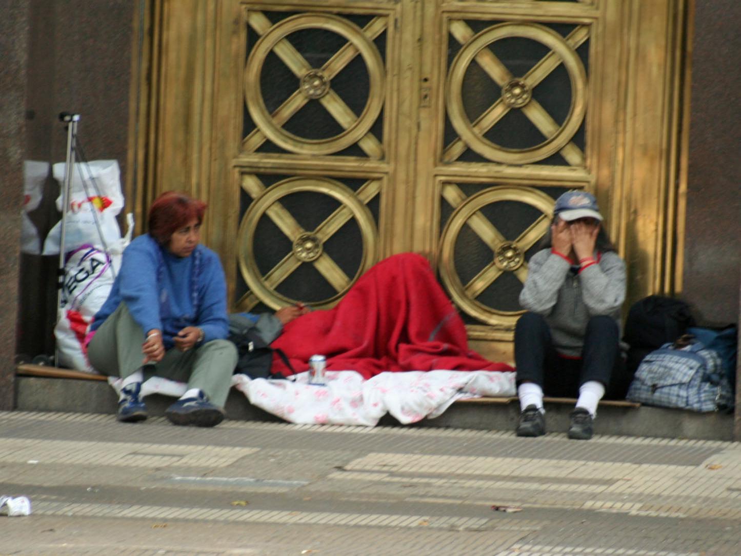 Besonders gefährdet sind die vielen Armen in den Straßen von Buenos Aires.