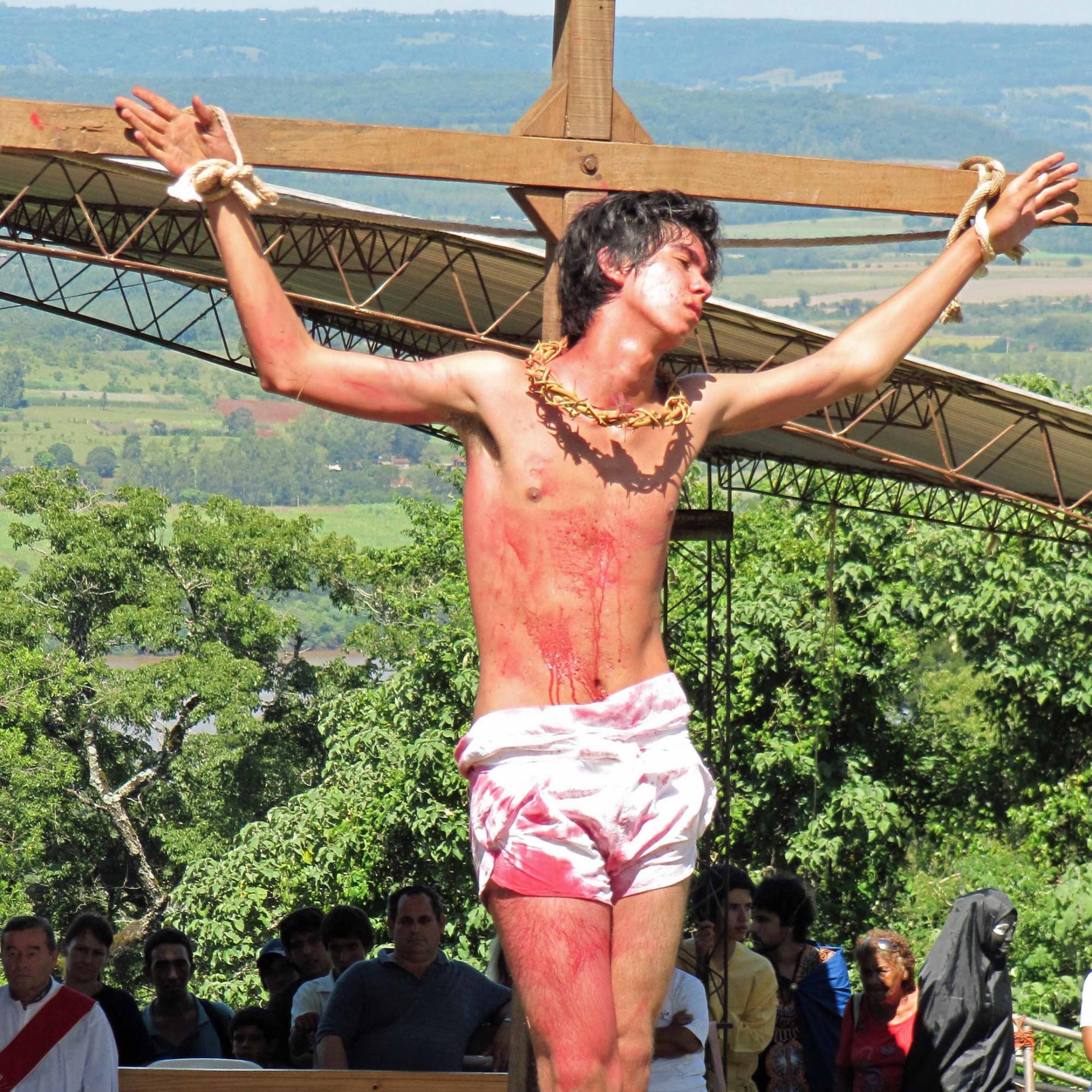 Kreuzigungsdarstellung auf dem Cerro Monje (Provinz Misiones) in Argentinien.