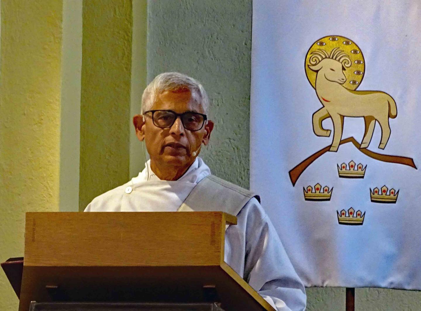 Diakon Dr. Joseph Theruvath predigte auf Wunsch von Diakon Seemann. (c) Markus Schenk