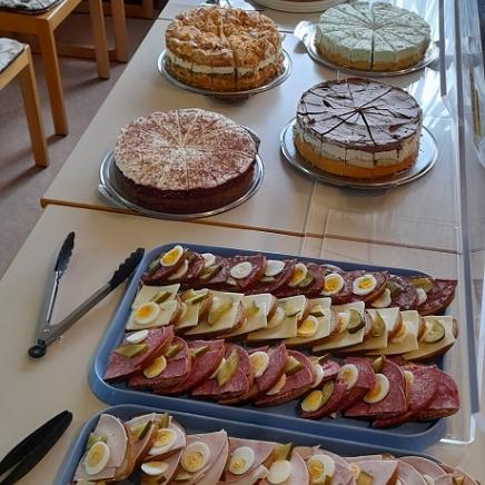 Kuchenbüfett Seniorennachmittag Fauerbach_2