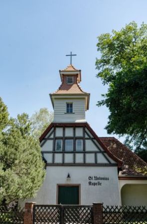 Antoniuskapelle Messel (c) Fotostudio Hirch