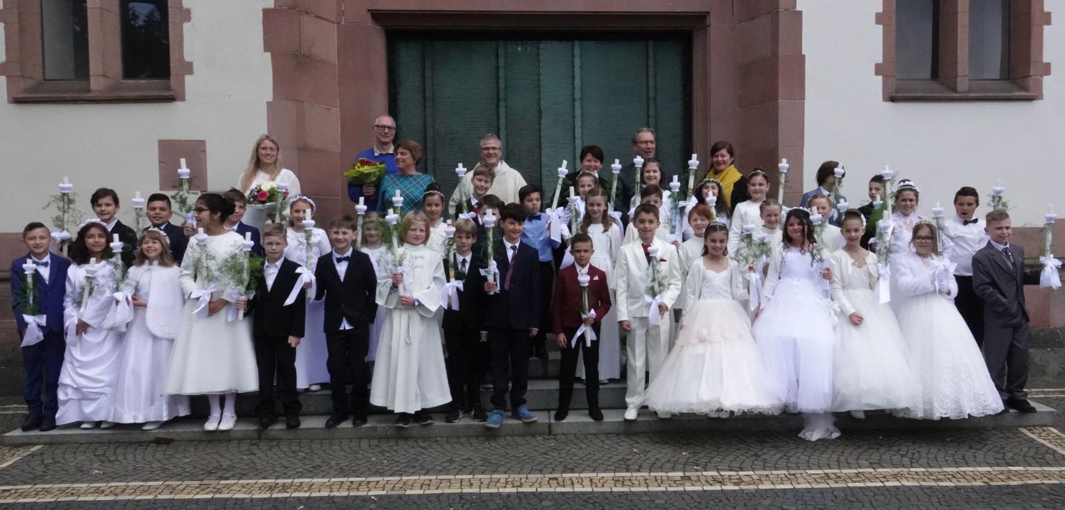 Erstkommunionkinder 2019 aus St. elisabeth, Darmstadt (c) Peter Tanke / St. Elisabeth, DA