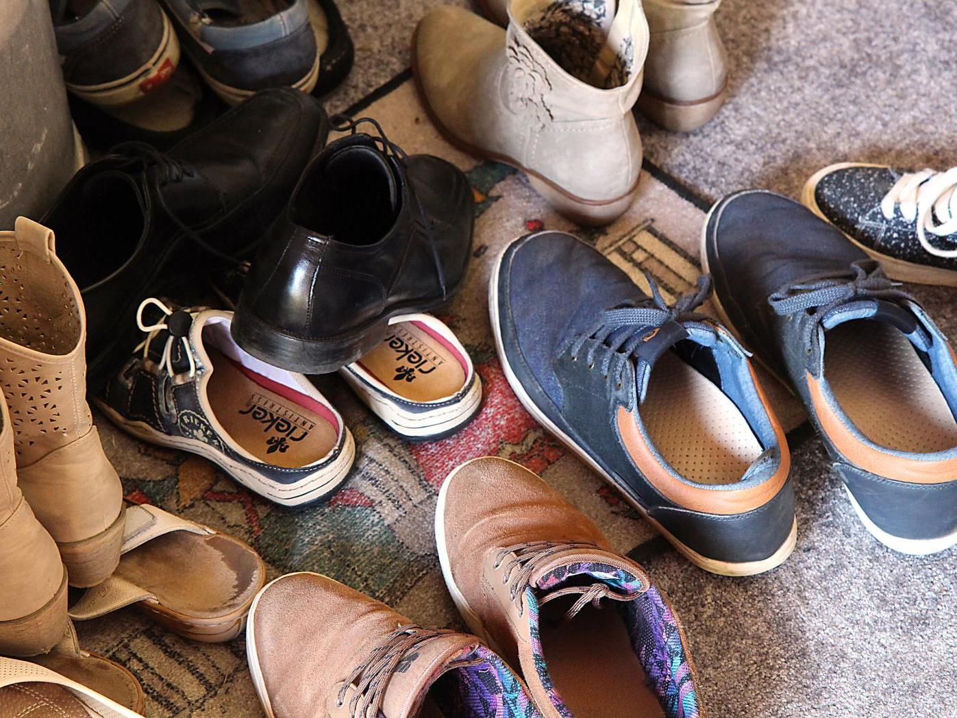 Schuhe (c) peter_weidemann_pfarrbriefservice