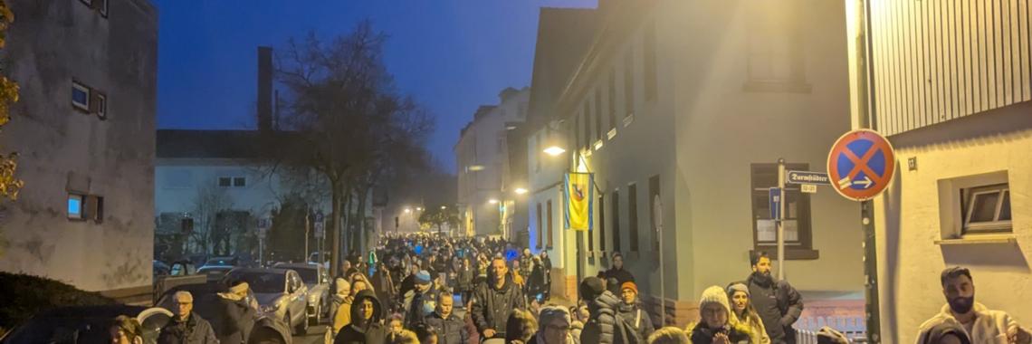 2025_11_10_Martinsumzug_2 (c) privat