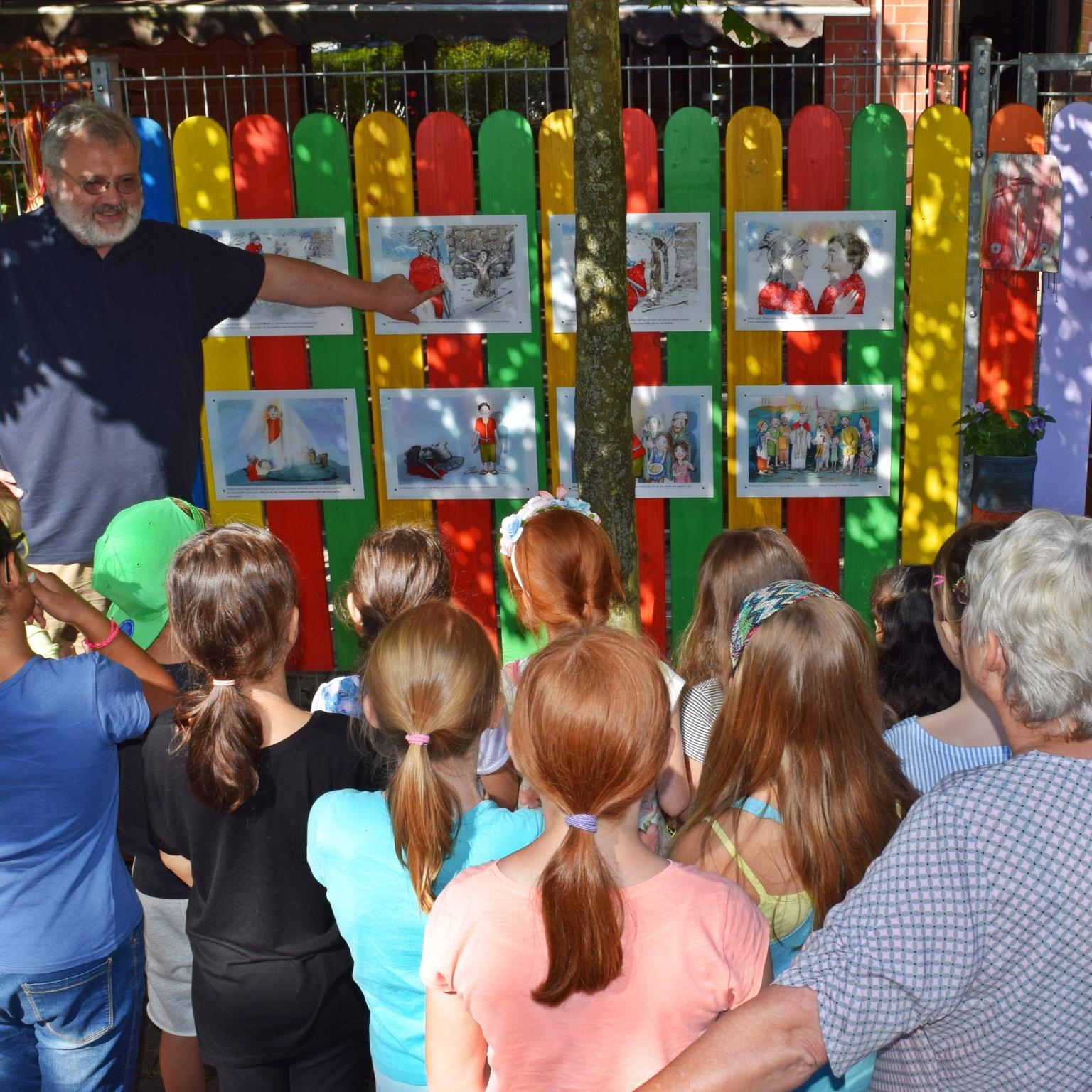 Bild Geschichte am Zaun (c) St. Martin Dietzenbach