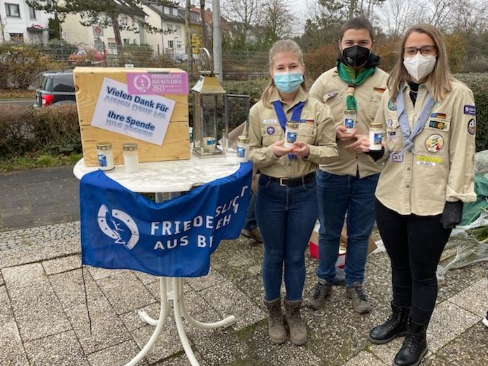 Friedenslicht 2021 (c) Pfarrgemeinde Sankt Martin