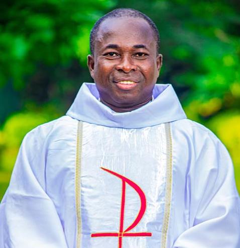 Rev.-Fr.-Eric-Owusu (c) St.Gregory_the_great, Parkasi-Kumasi, Ghana