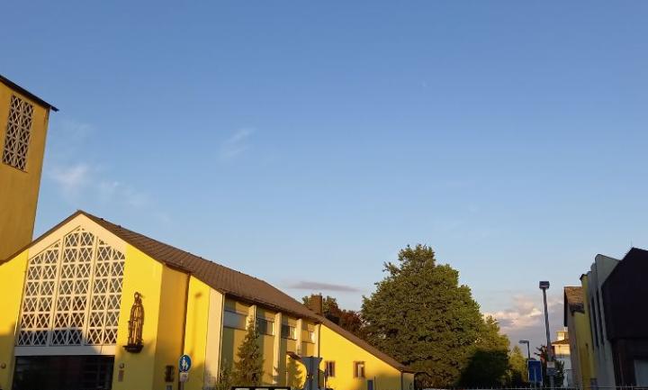 Sankt Martin in der Abendsonne (c) 'Conny Doetsch
