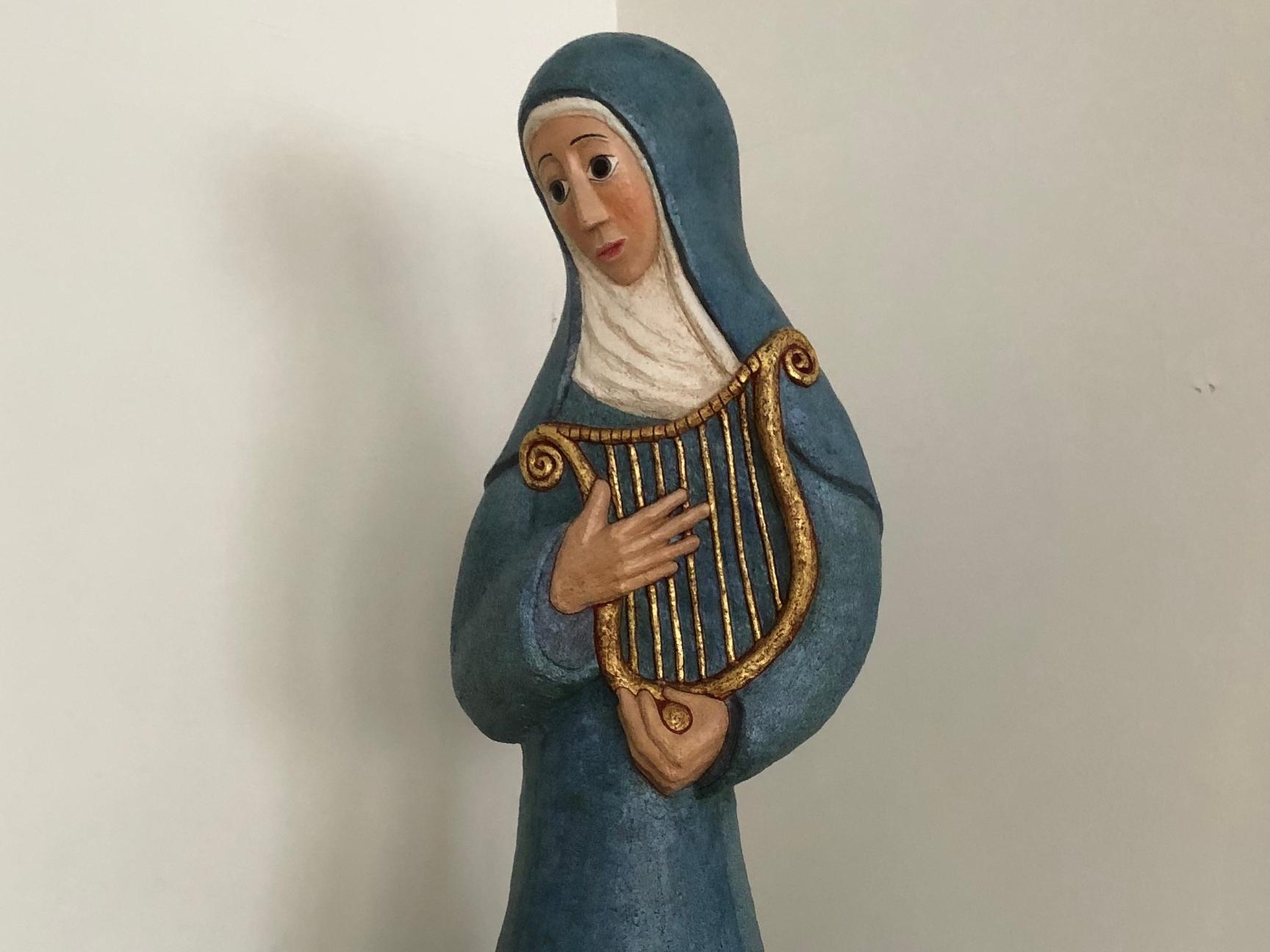 Statue der hl. Hildegard im GZ (c) privat