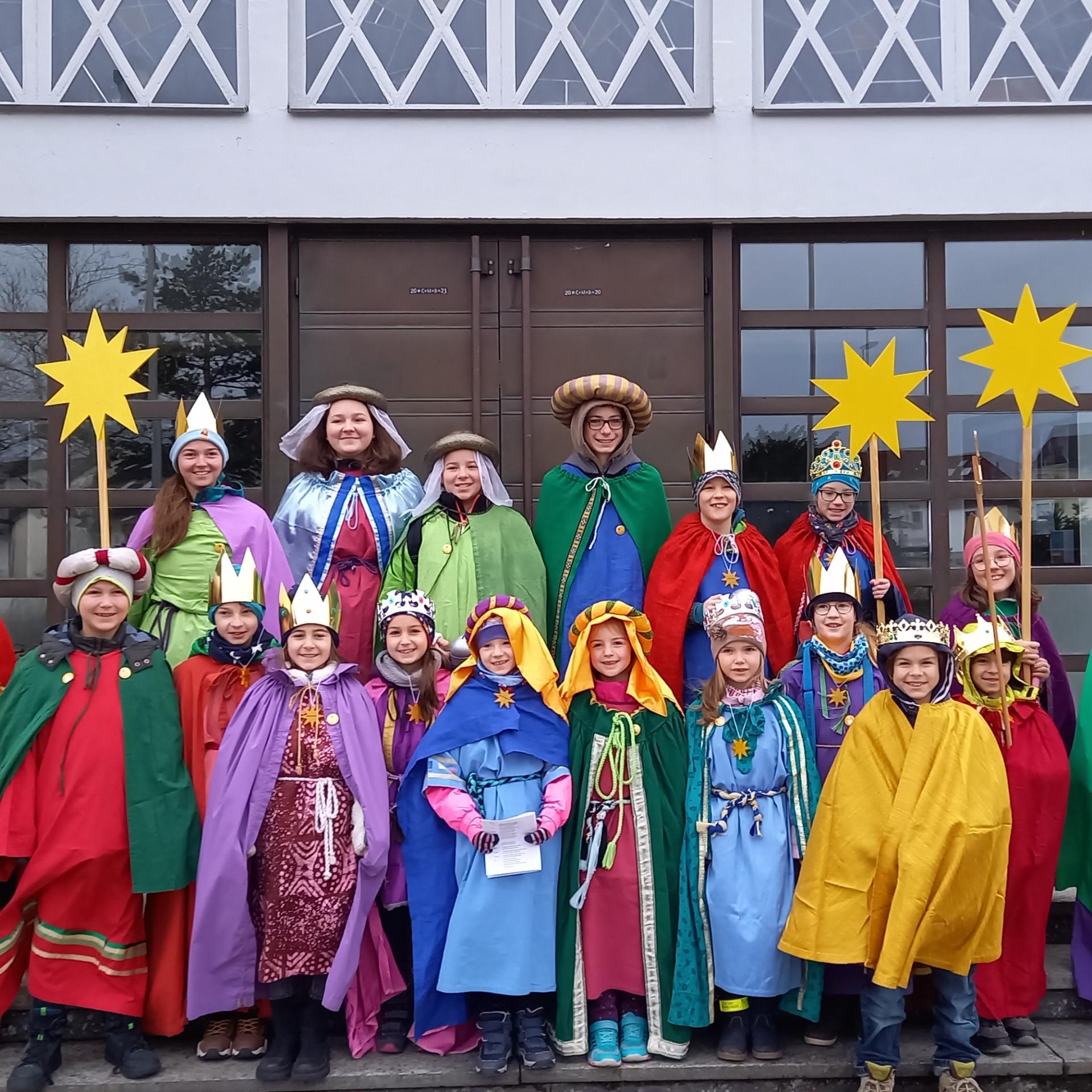 Sternsinger im Aufbruch (c) Pfarrgemeinde Sankt Martin
