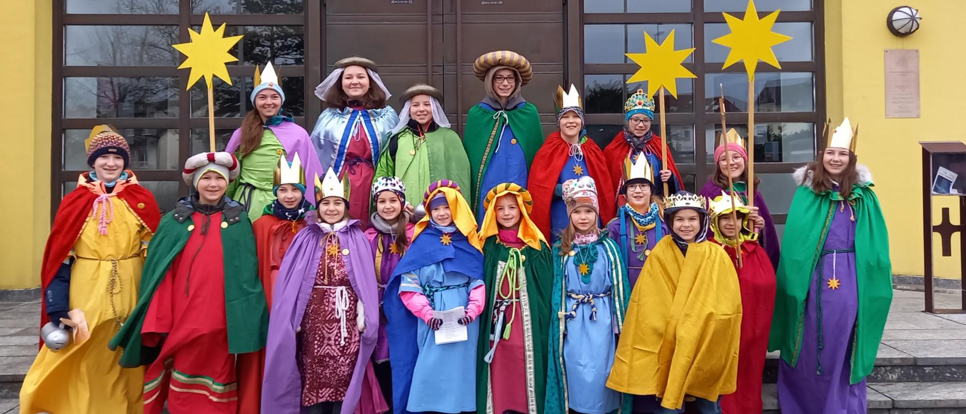 Sternsinger im Aufbruch (c) Pfarrgemeinde Sankt Martin