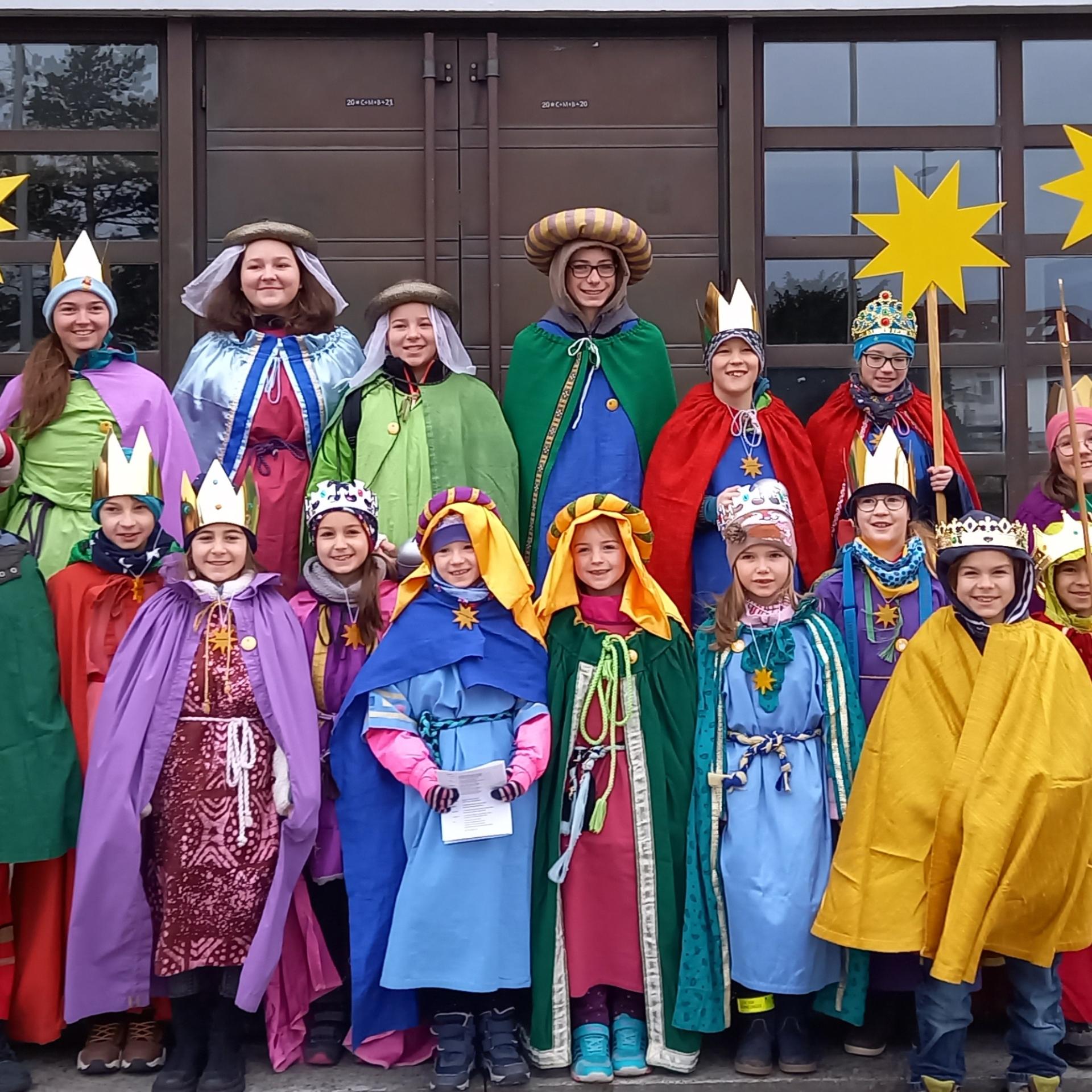Sternsinger im Aufbruch (c) Pfarrgemeinde Sankt Martin