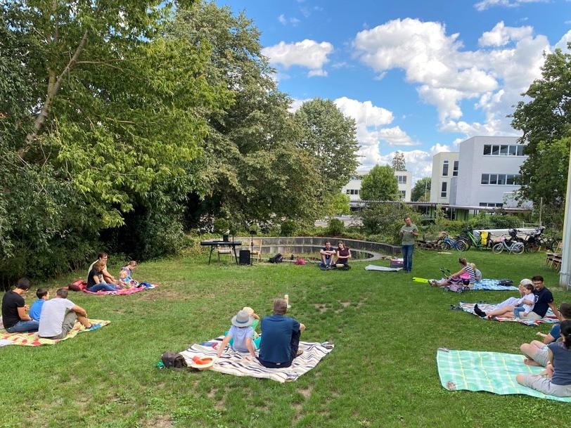 Picknick-Decken-Kinder-Gottesdienst (c) privat