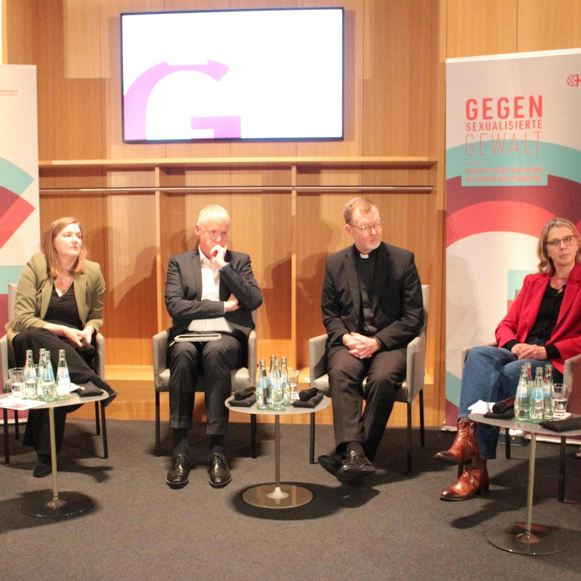 Teilnehmer der Podiumsdiskussion