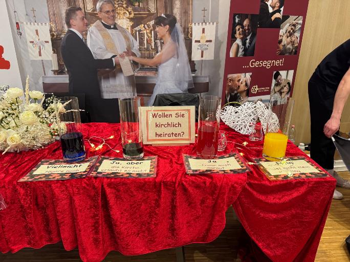 Stand auf der Hochzeitsmesse