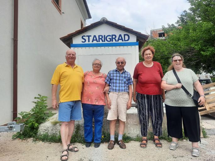 Mit dabei im Workcamp: Norbert Sauer, Karin Puschmann, Ernst Lang, Ulrike Jönck, Sonja Lang (v.l.n.r)