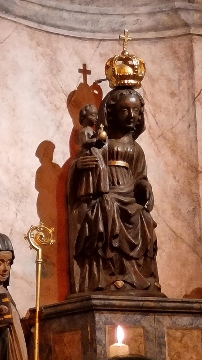 Die Schwarze Madonna von Hesselbach