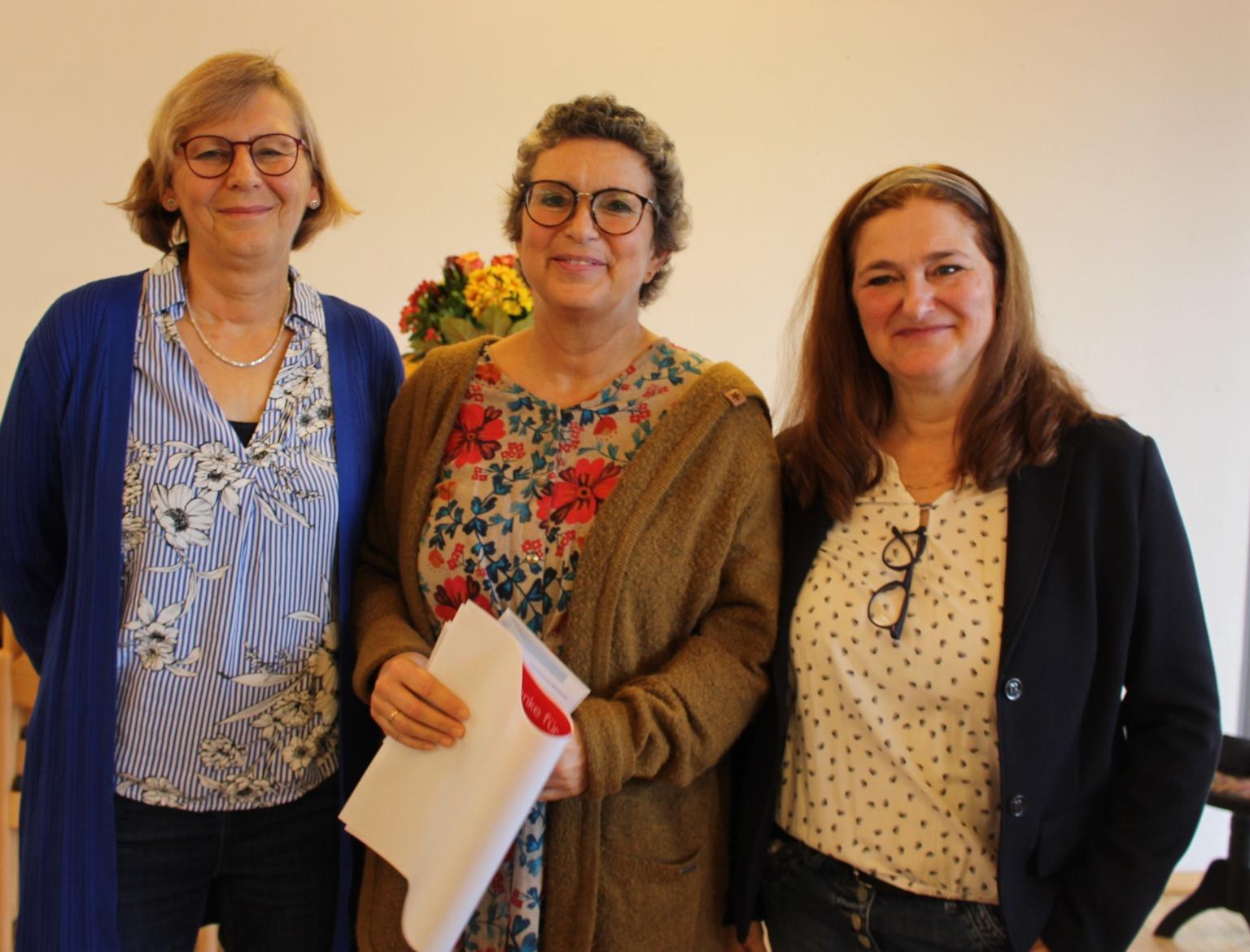 Ursula Klemm mit Weggefährtinnen Brigitte Witmann und Elena Dall'Omo (c) Caritas