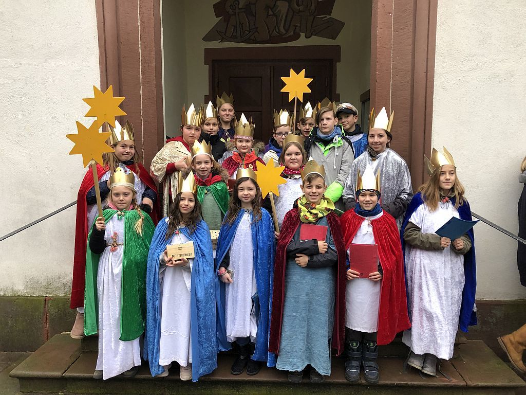 „Christus + Mansionem + Benedicat“ - wir gehören zusammen (c) Gemeinde St. Sophia in Erbach (Ersteller: Gemeinde St. Sophia in Erbach)