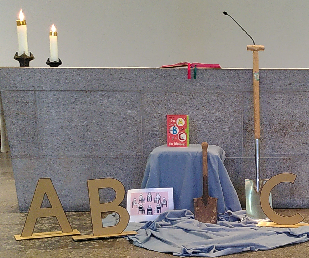 Altar ABC (c) Gertrud Aulbach