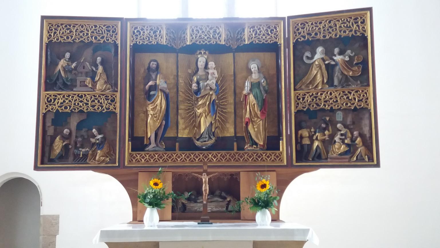 Altar mit Maria Magdalena rechts (c) rüdiger torner