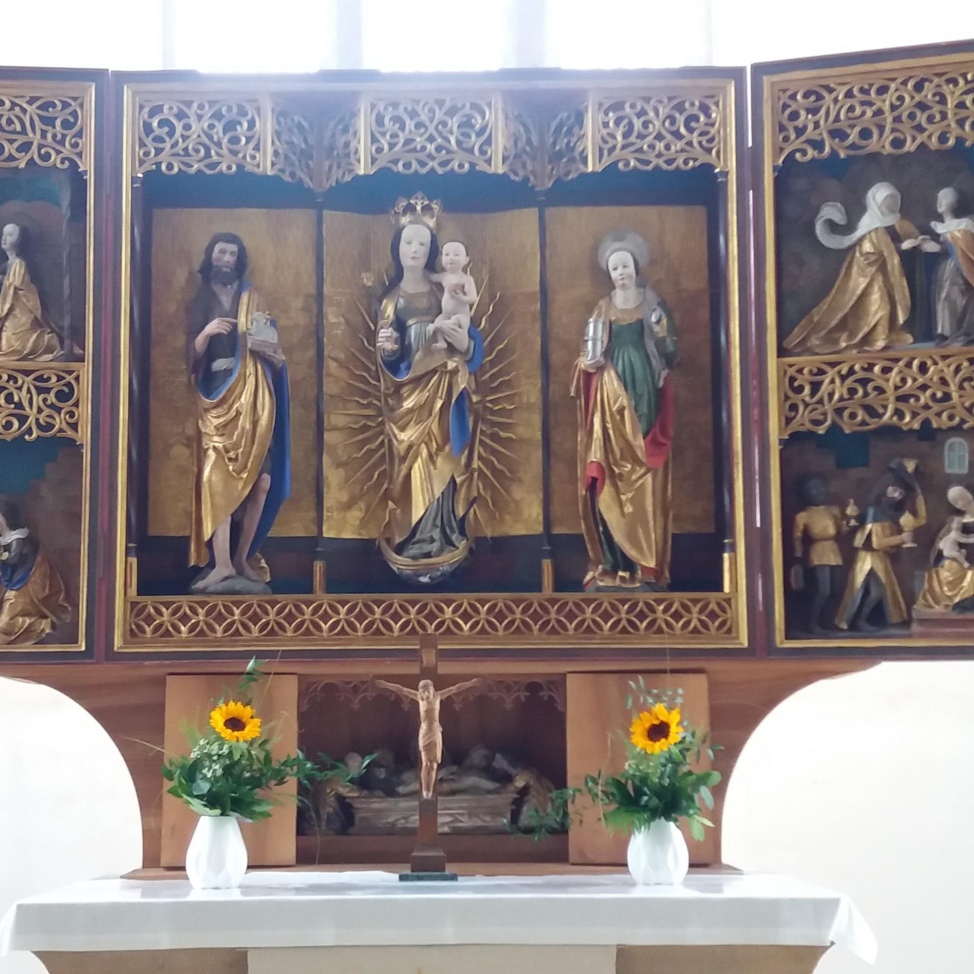 Altar mit Maria Magdalena rechts