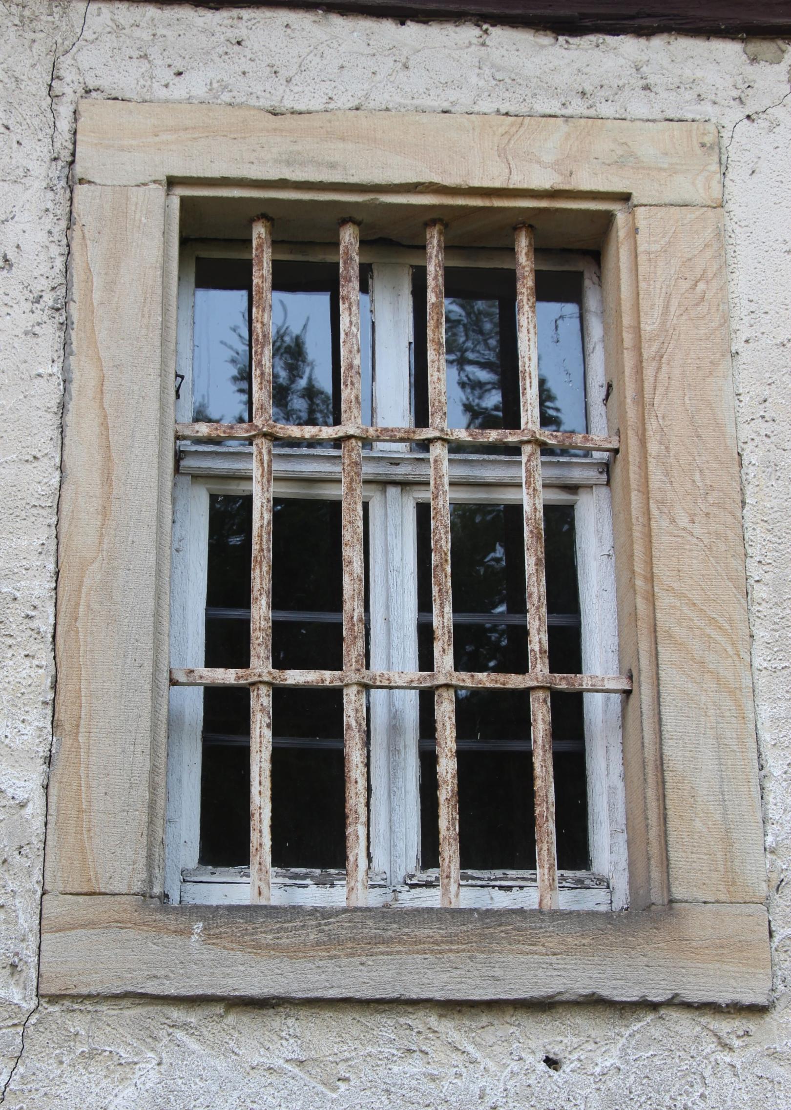 Sakristeifenster Eimsheim (c) R. Torner