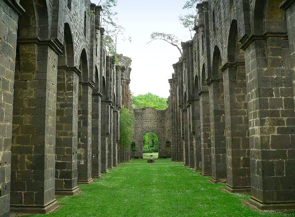 Die Ruine der Abtei Kloster Arnsburg. Eine Exkursion führt am 11. Juni dorthin. (c) Presse03 CC BY-SA 3.0