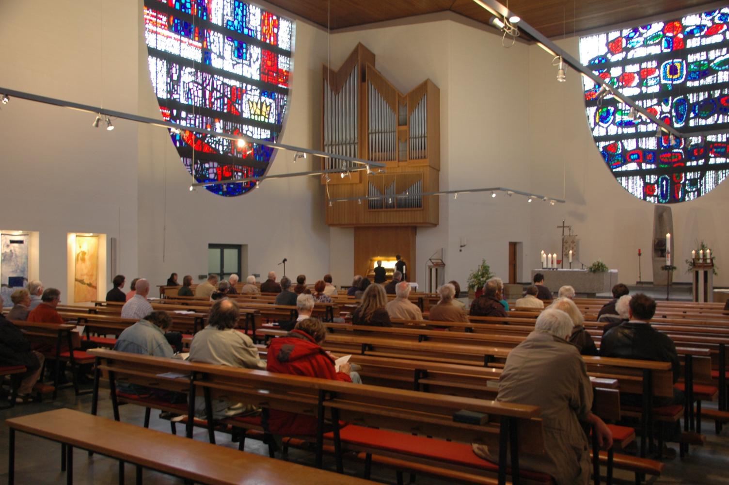 Orgelvesper vom 4. Mai 2014 mit Regionalkantor Thomas Wiegelmann (Bad Orb) (c) Förderverein St. Thomas Morus e.V.
