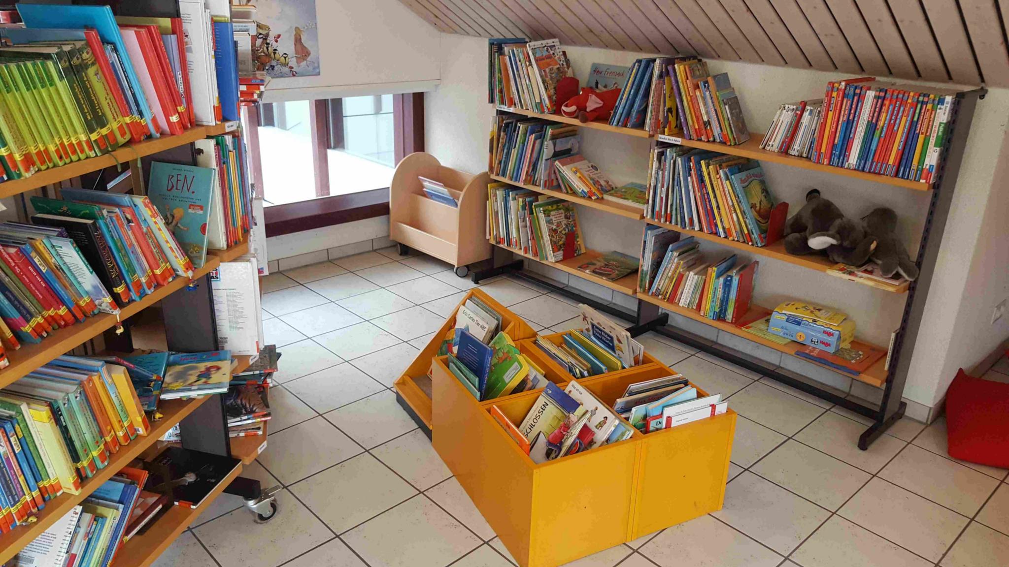 Bücherei_Kinderecke (2)