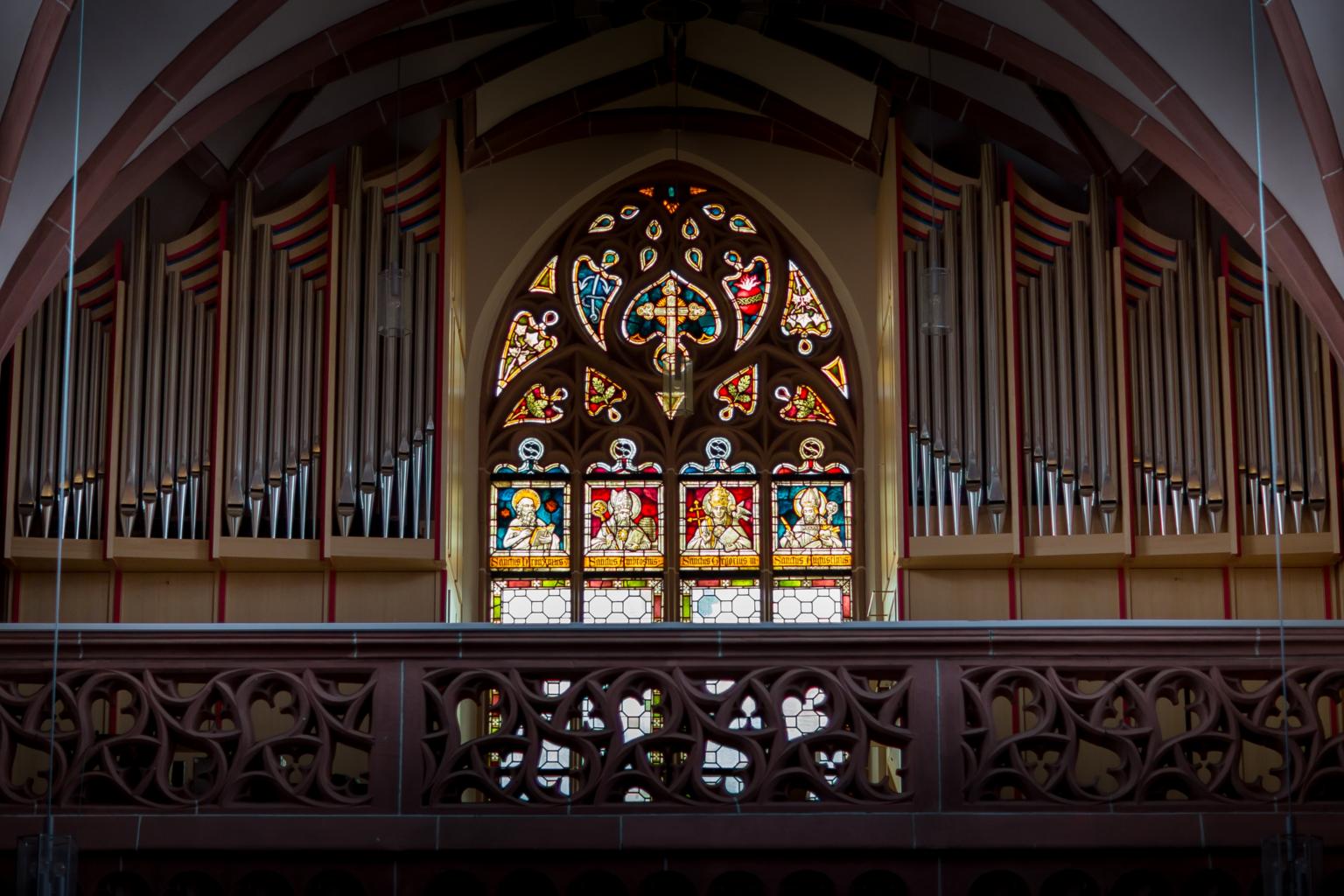 Die Eule-Orgel in unserer Pfarrkirche in Groß-Zimmern (Baujahr 2016) (c) Pfarrei St. Bartholomäus Groß-Zimmern