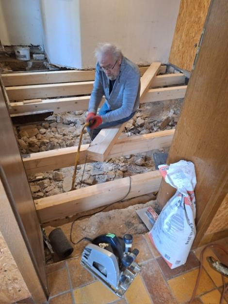 Bei_der_Arbeit (c) Dr. Christiane Reuter