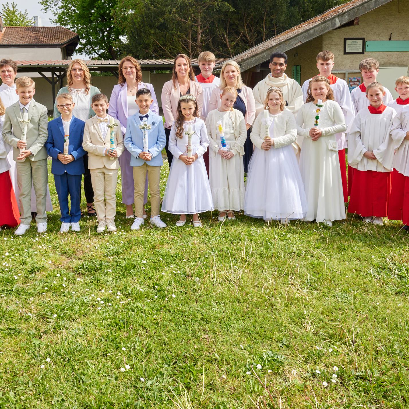 20240504-peba-1102 Gruppenbild Kommunionkinder II