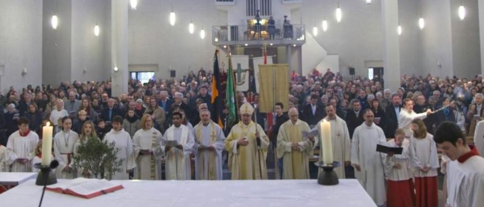 Gründungsgottesdienst unserer neuen Pfarrei Hl. Theresa von Avila