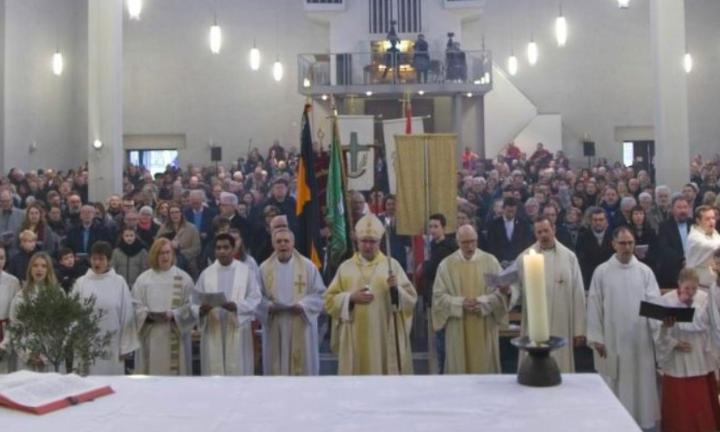 Gründungsgottesdienst unserer neuen Pfarrei Hl. Theresa von Avila