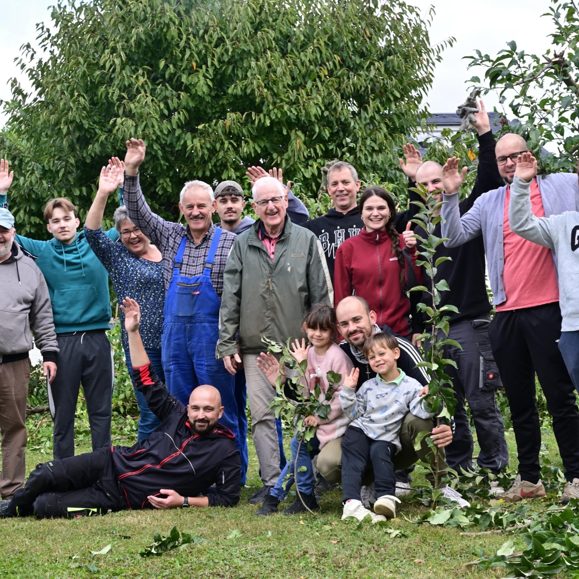 Das starke Team im Pfarrgarten von St. Andreas Hungen