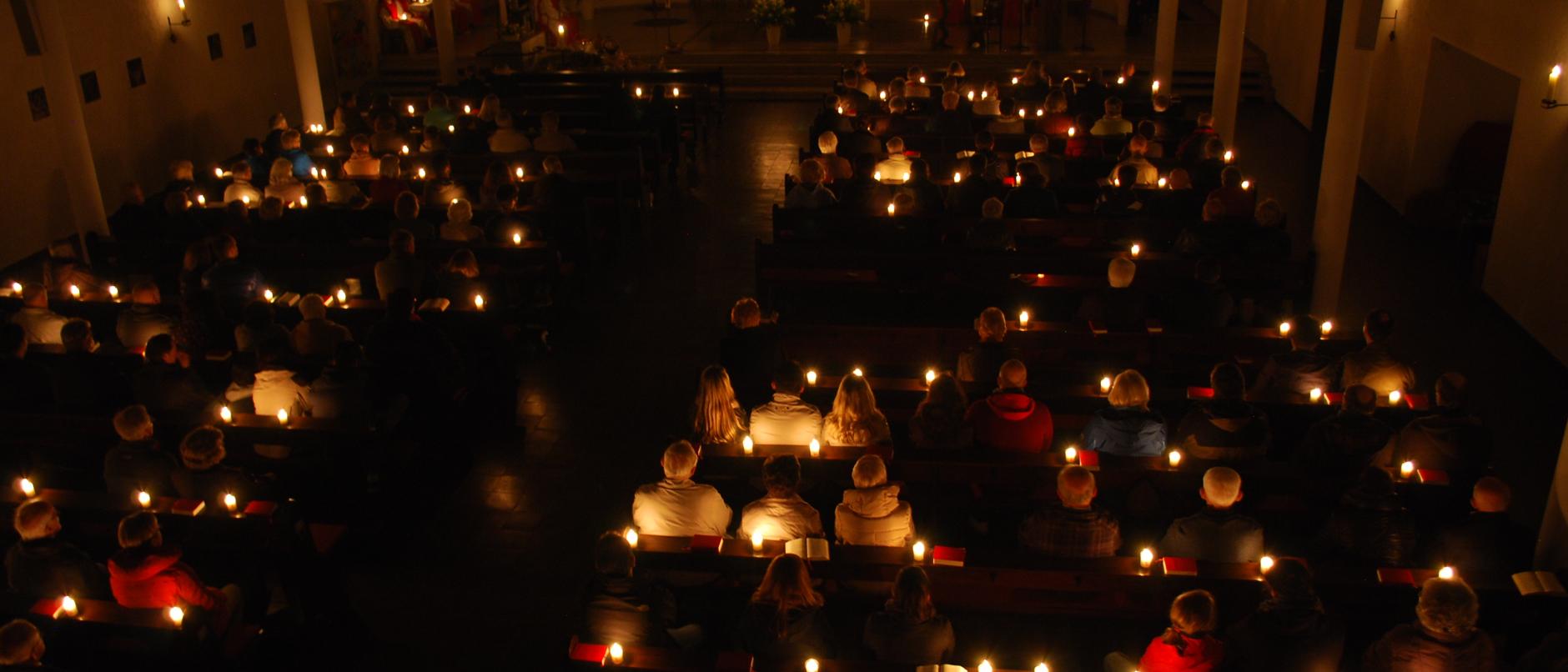 Osternacht (c) Anke Dewald