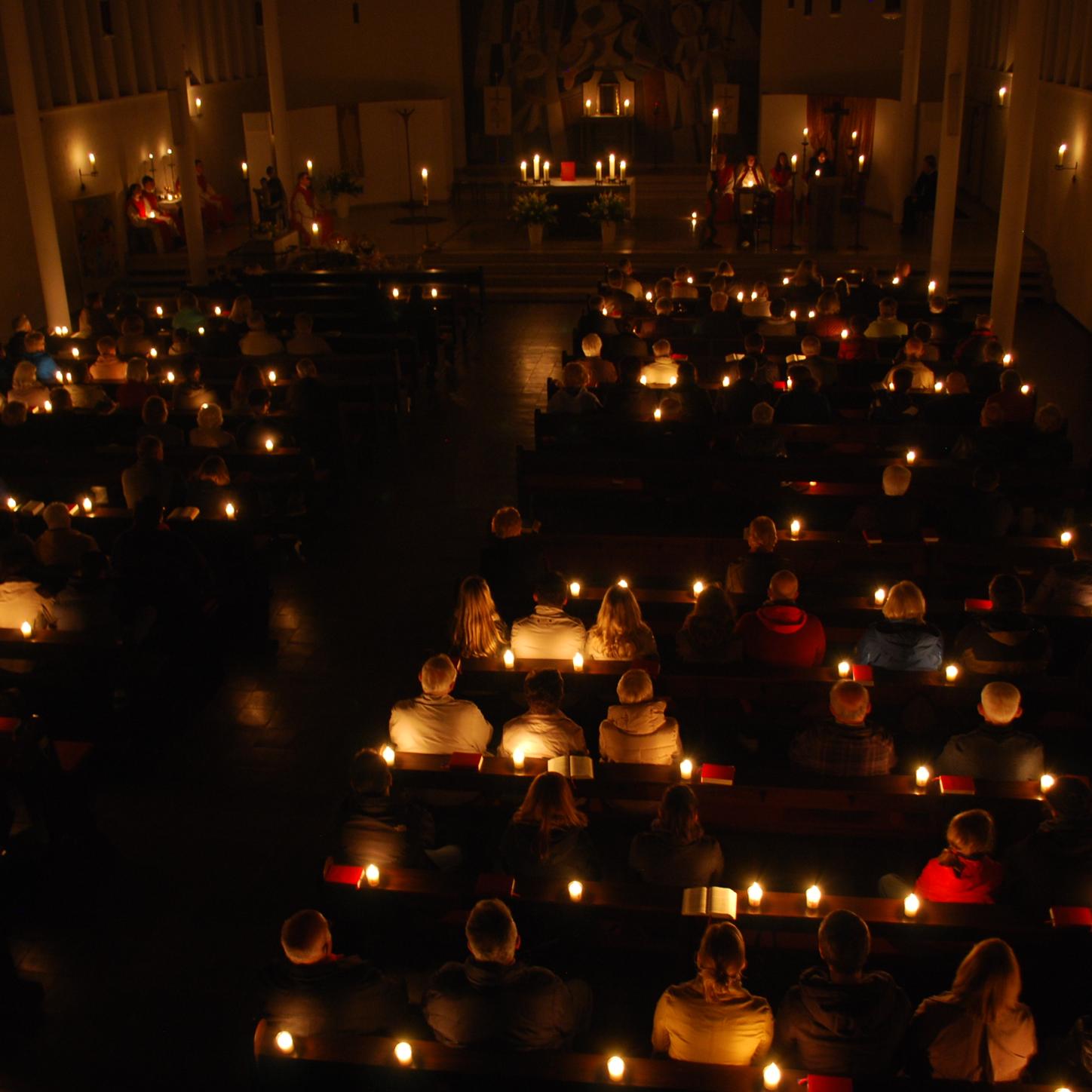 Osternacht (c) Anke Dewald