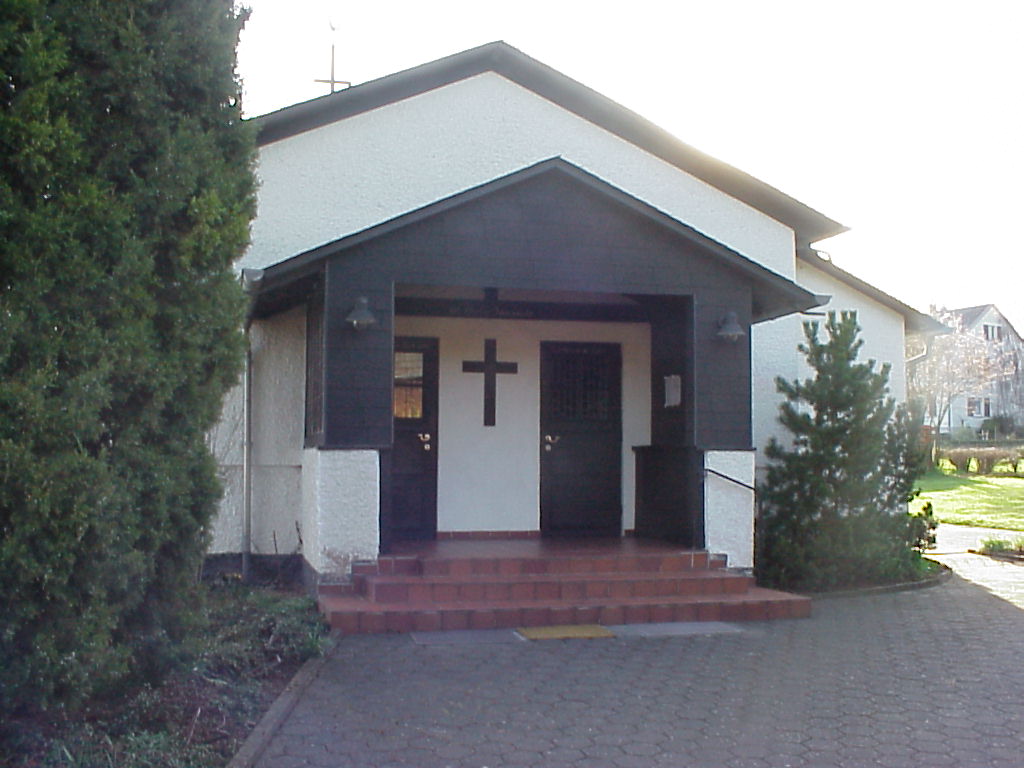 Der Eingang von Maria Immaculata (c) Helga Schmidt