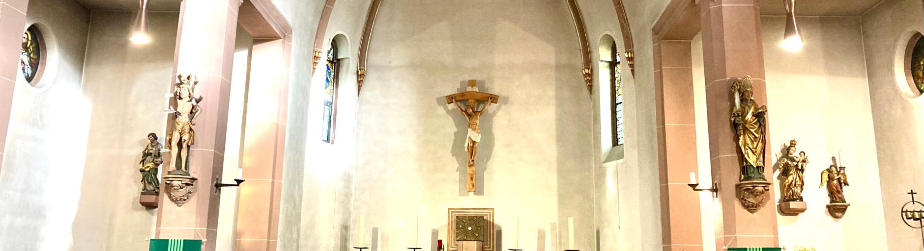 Altarraum St. Kilian Mainflingen