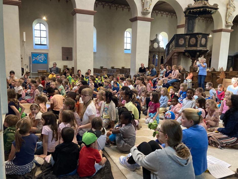 Kinder Wallfahrt Pfarrei St. Kilian Mainflingen