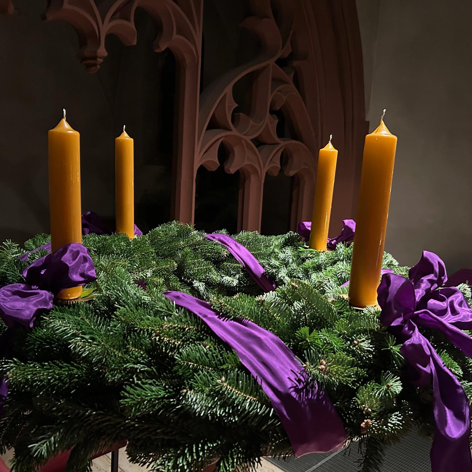 Adventskranz Maria Immaculata 2024 (c) Tobias Kleinort