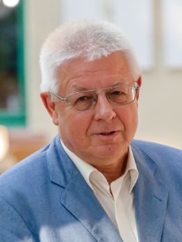 Bernd Geide ist der Leiter der Aktion Ausbildungslotsen (c) Wolf