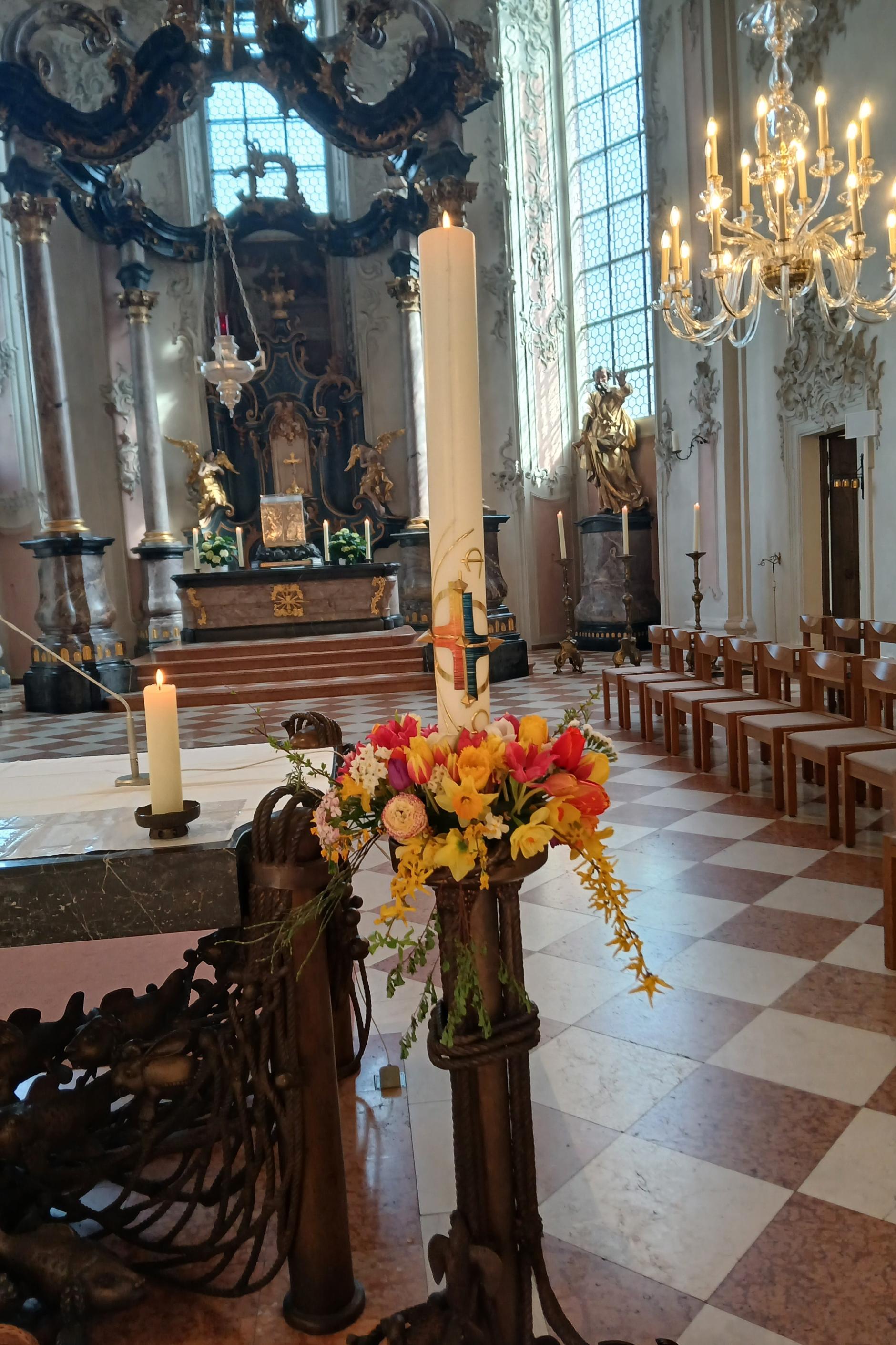 Osterkerze 2026 (c) St. Peter Mainz