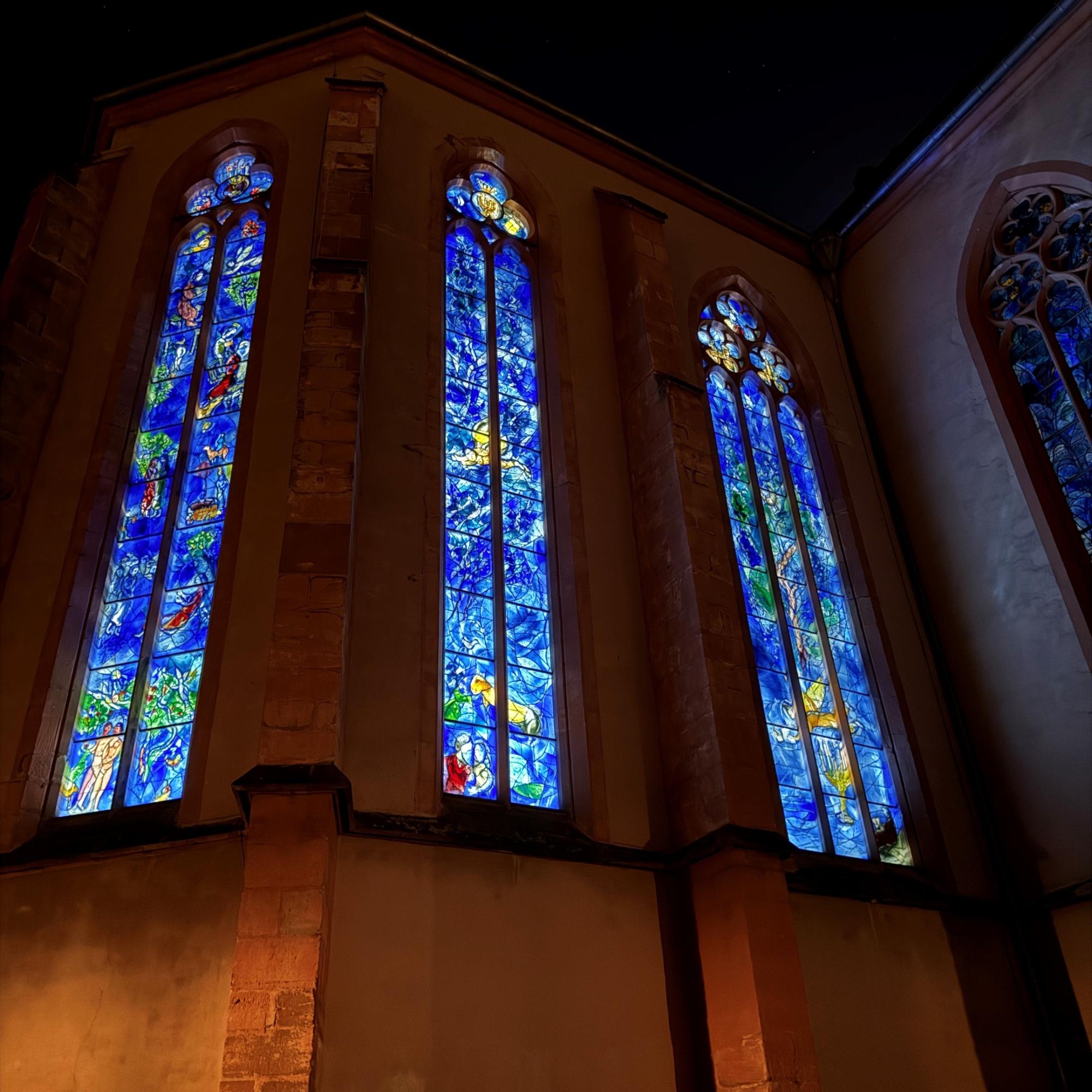 St. Stephan leuchtet