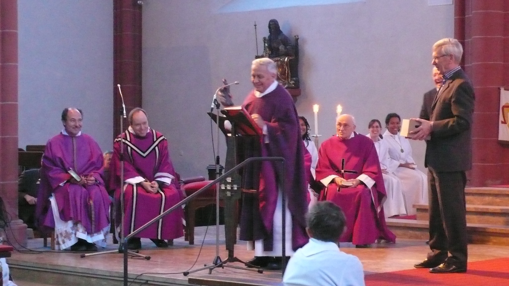 Pfarrer Egon Retsch feiert sein 50-jähriges Priesterjubiläum