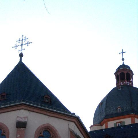 kirche-von-unten-jpg
