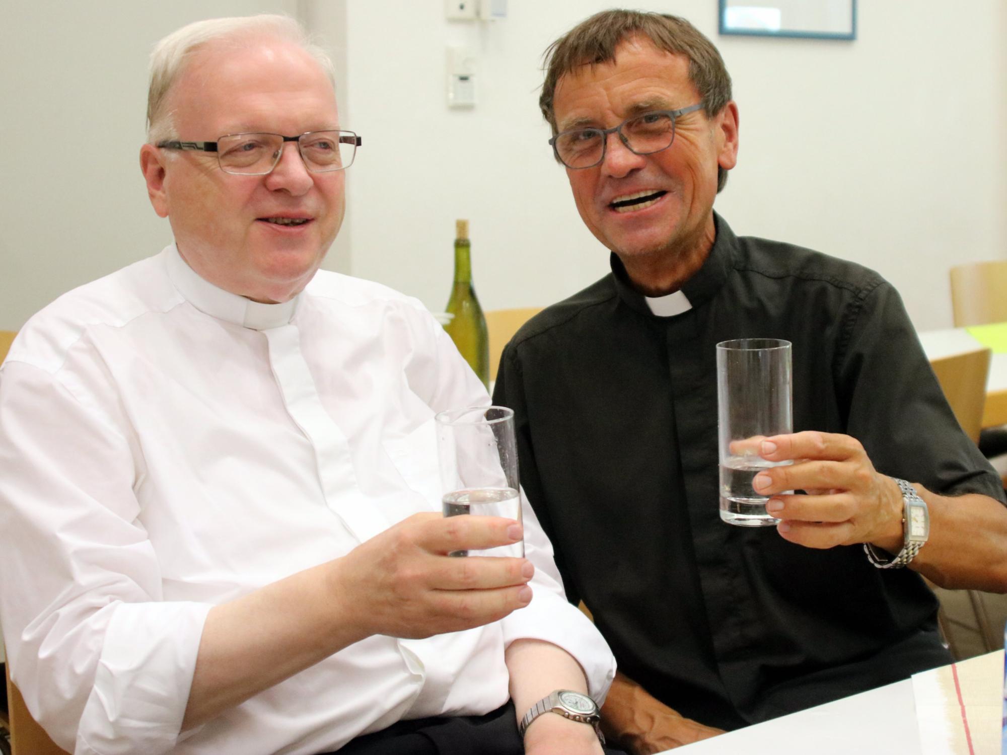 Zwei, die gut und vertrauensvoll zusammengearbeitet haben: der scheidende Pfarrer Reinbott und Christian Nagel