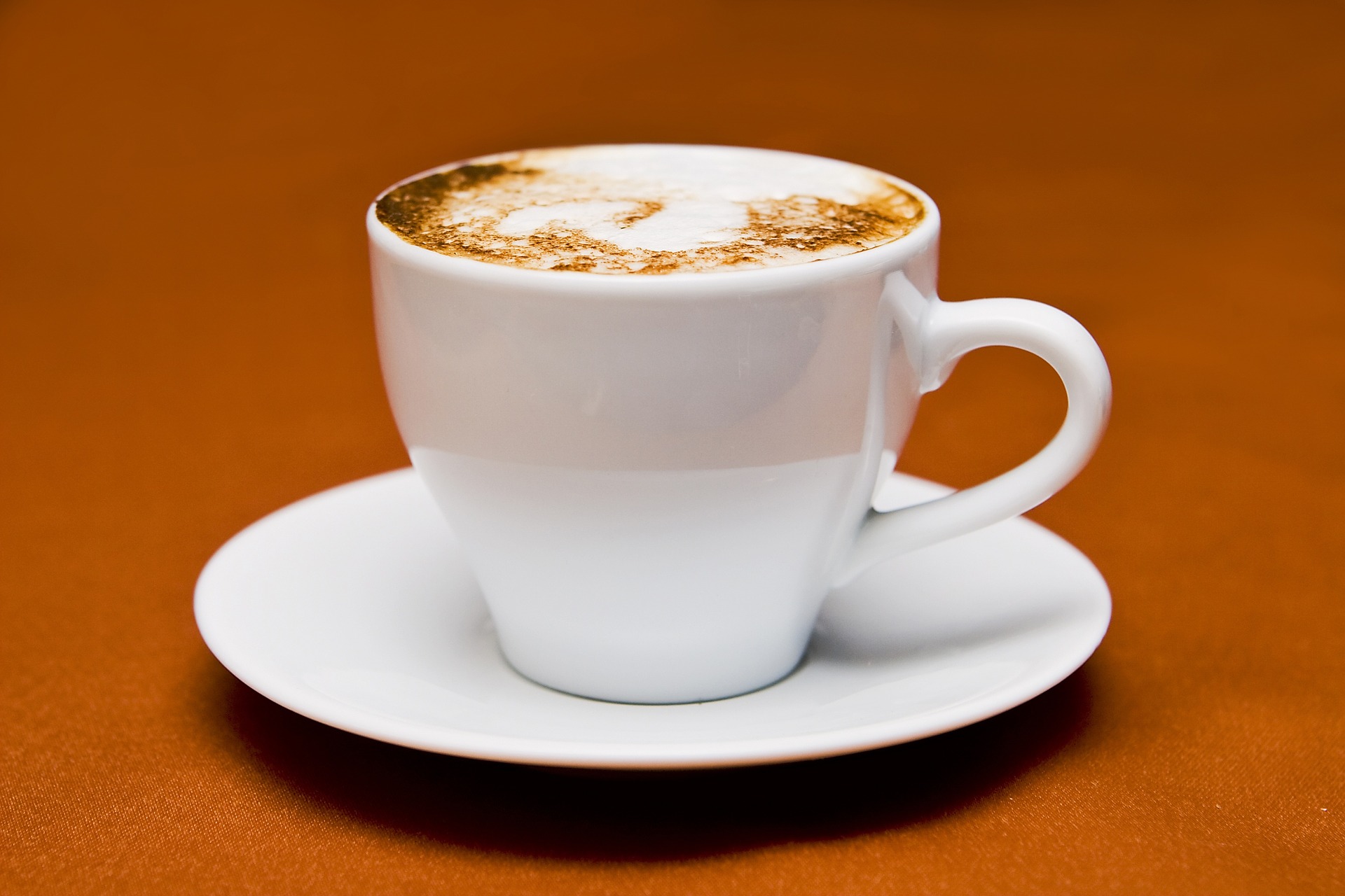 cappuccino-756490_1920 (c) Bild von gadost0 auf Pixabay