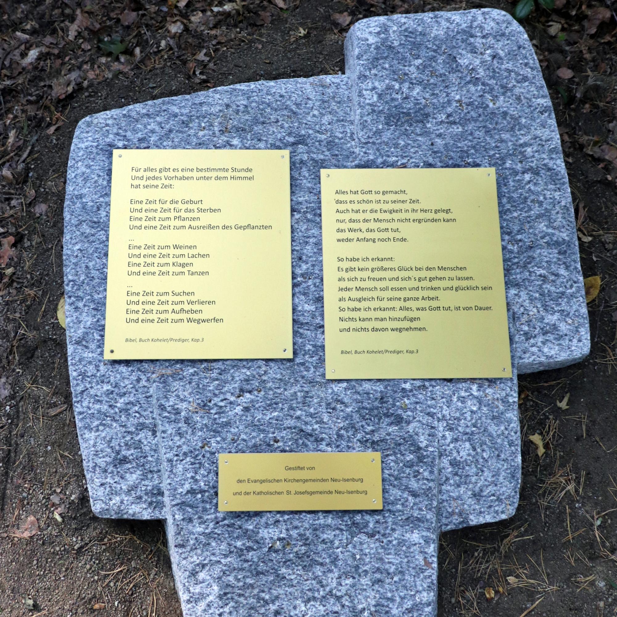 Neuer Poesiestein auf dem Waldfriedhof